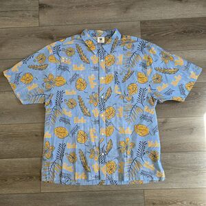 Wes And Willy Men’s XXL UCLA Button Down Shirt NWOT Hawaiian